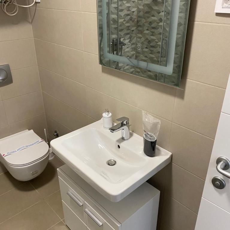 LUSSO 2 - Two-Bedroom Apartment - 19