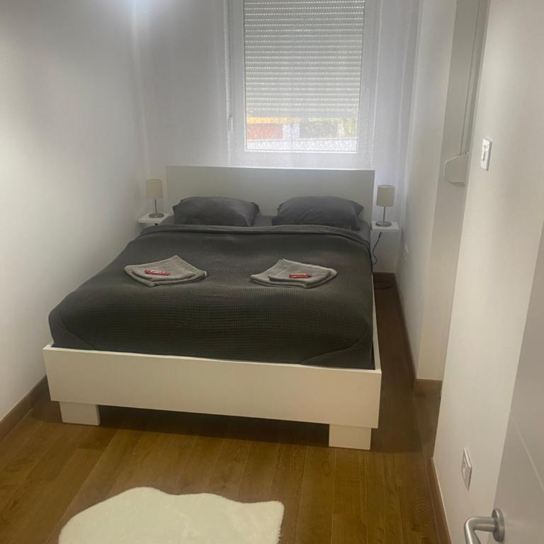 LUSSO 2 - Two-Bedroom Apartment - 12