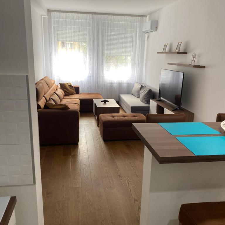 LUSSO 2 - Two-Bedroom Apartment - 4