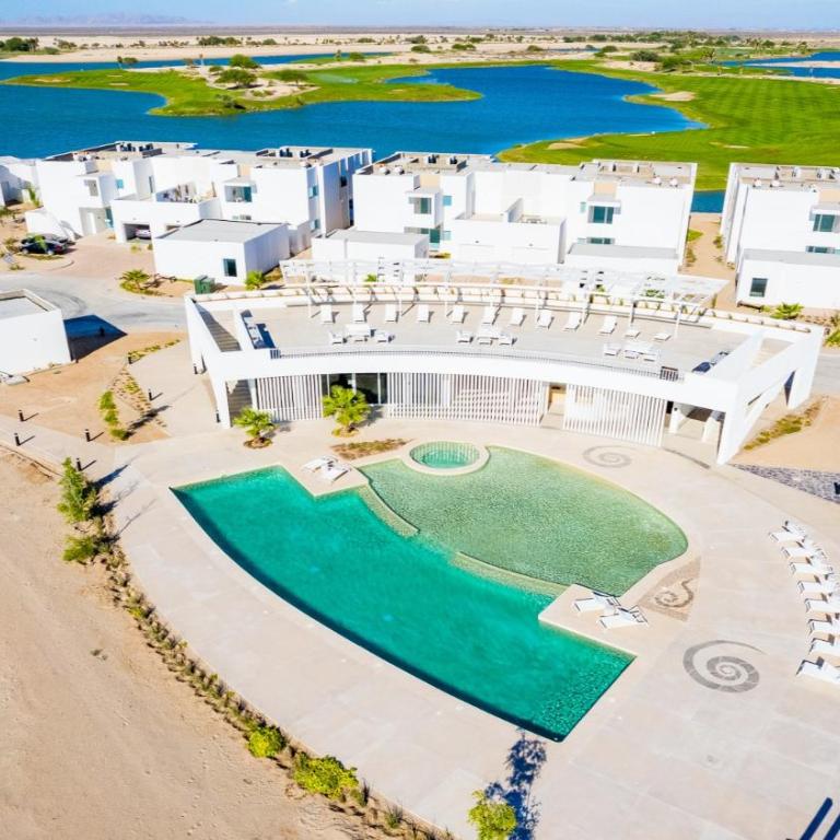 Costa Divina A1: 2BR, 2.5BA by Kivoya - Two-Bedroom Apartment - 40