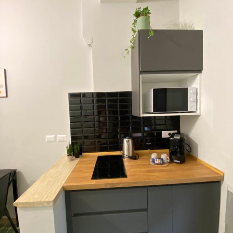 Bright apartment near San Pietro - Appartamento con 1 Camera da Letto - 15