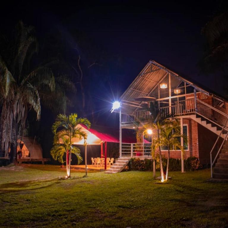 COVEÑITAS Cabaña ATARDECER, amplia con Piscina tipo PLAYA, Máximo 34 Personas - Cabaña con vistas al jardín - 6