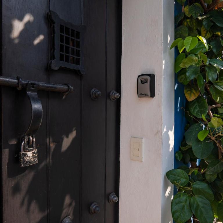 Casa Familiar - Maria de las Palmas -Getsemani - Three-Bedroom House - 10