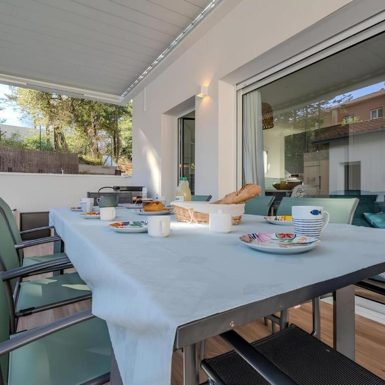 Villa Souleillous, basco landaise de prestige, 500m de la plage - Villa - 5
