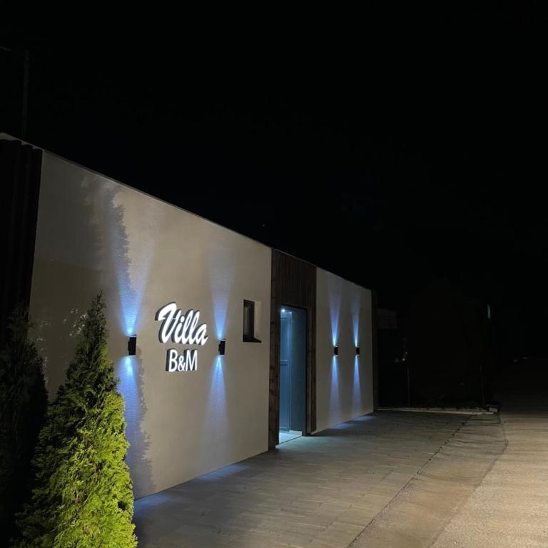 Apartments B&M - Vila sa Sopstvenim Bazenom - 10