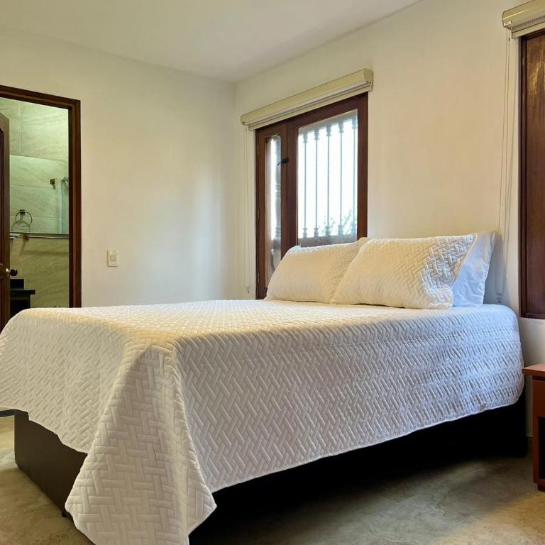 Casa Akuaina - Three-Bedroom House - 15