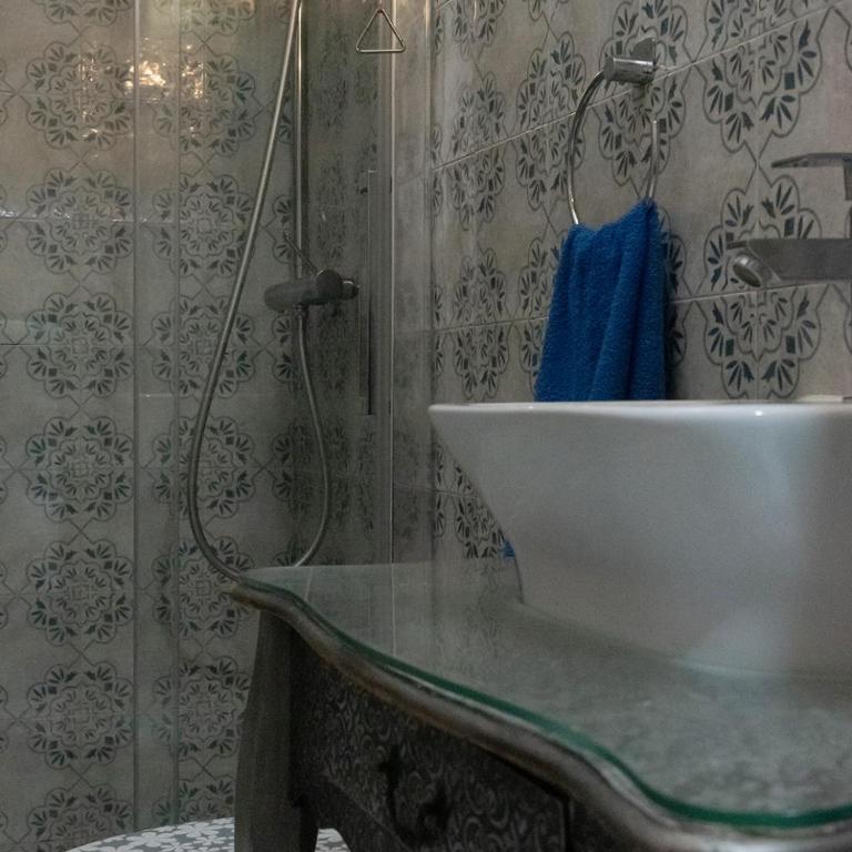 Casa de la Judería Doña Pilar - Habitación Doble con baño privado - 2 camas - 8