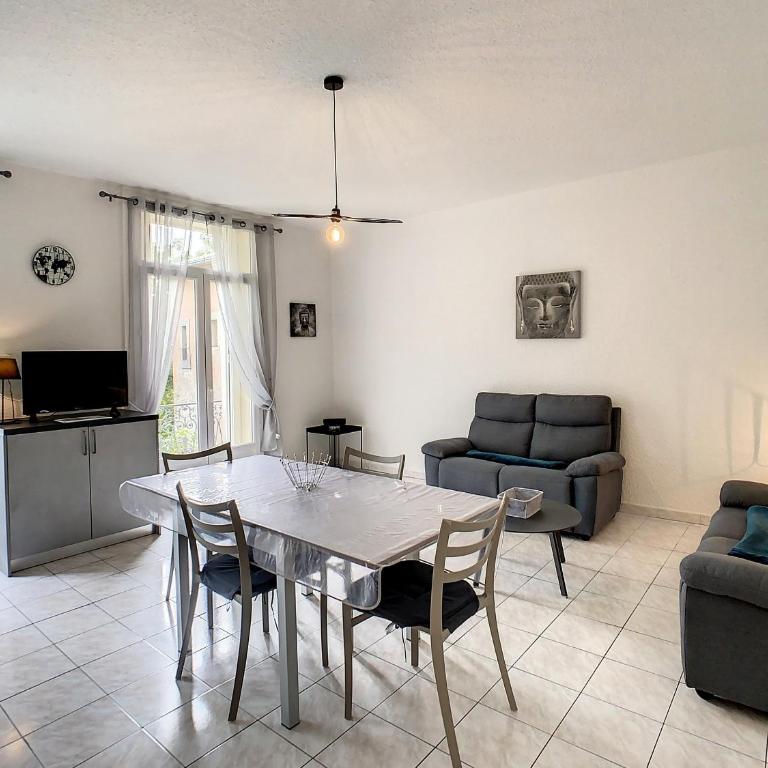Charmant F3 avec Wi-Fi, animaux acceptés, proche thermes - Lamalou-les-Bains - Appartement 2 Chambres - 3