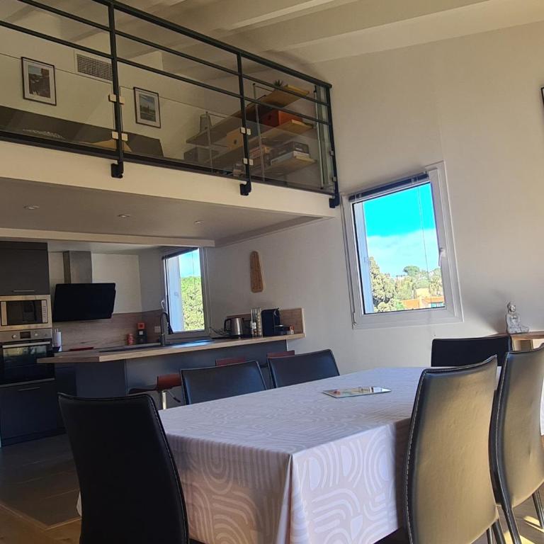 Appartement T3 lumineux avec mezzanine pour 6 personnes à Collioure - FR-1-309-431 - Apartamento - 9