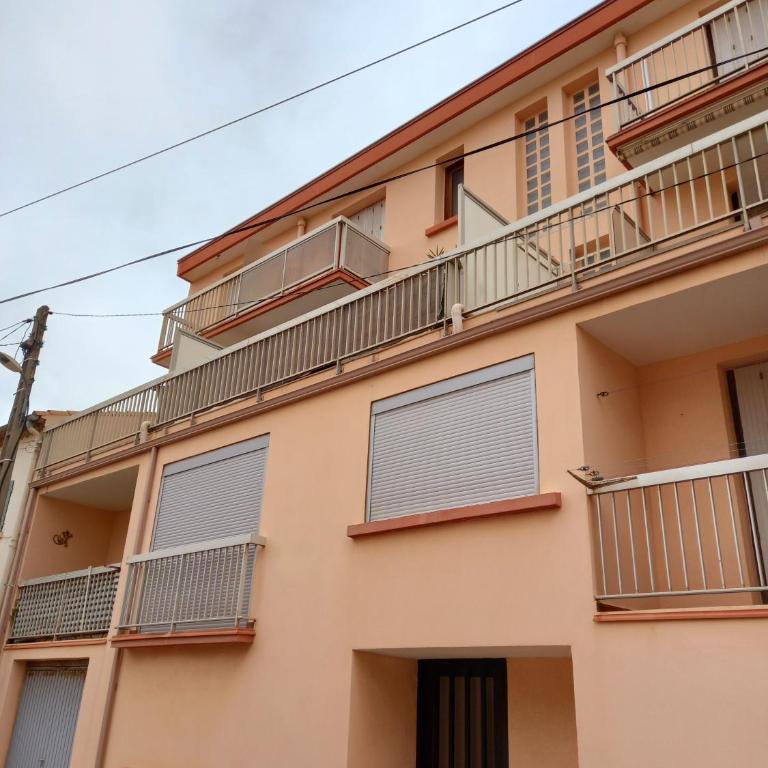 Studio avec grande terrasse 2 personnes à Valras plage - Apartment mit 1 Schlafzimmer - 9