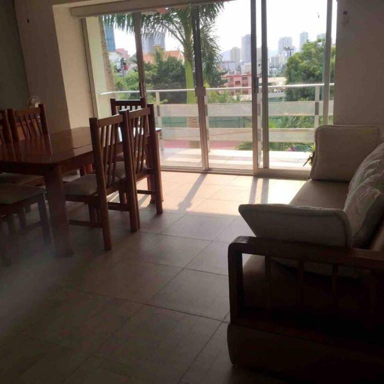 Cómodo departamento en Costa Azul. - Apartamento de 2 dormitorios - 10