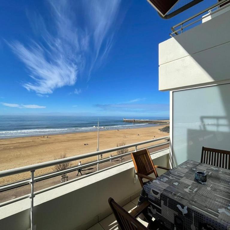 Appartement T2 avec terrasse, climatisation et parking à Capbreton - FR-1-413-236 - Appartement - 1