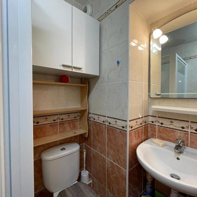 Appartement T2 avec terrasse, climatisation et parking à Capbreton - FR-1-413-236 - Appartement - 9