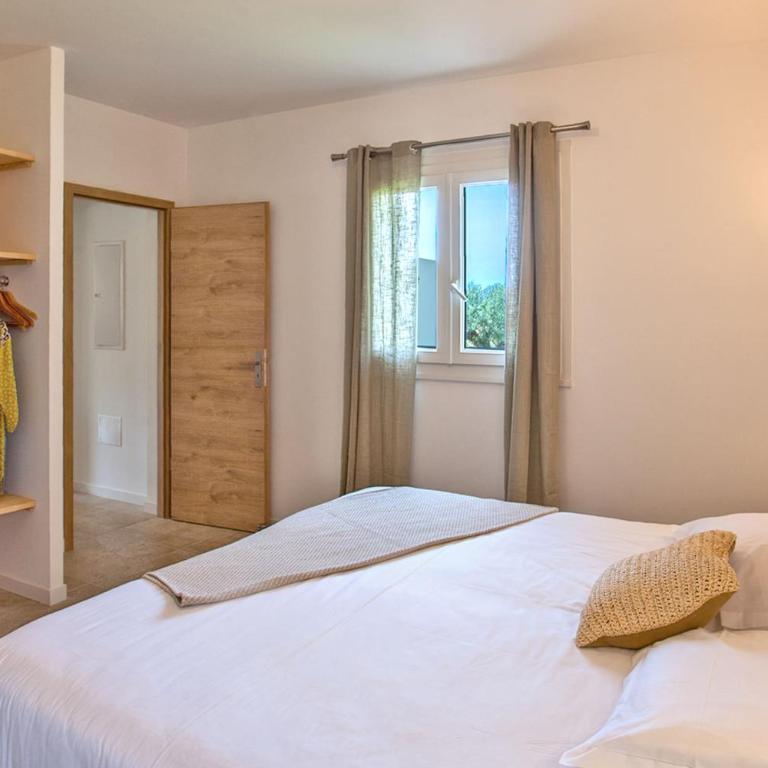 Villa "Albizzia" avec terrasse et jardin 6 à 8 personnes - Villa - 20