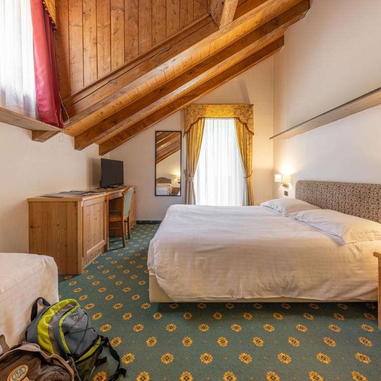 Hotel Plank - Camera Tripla - 3