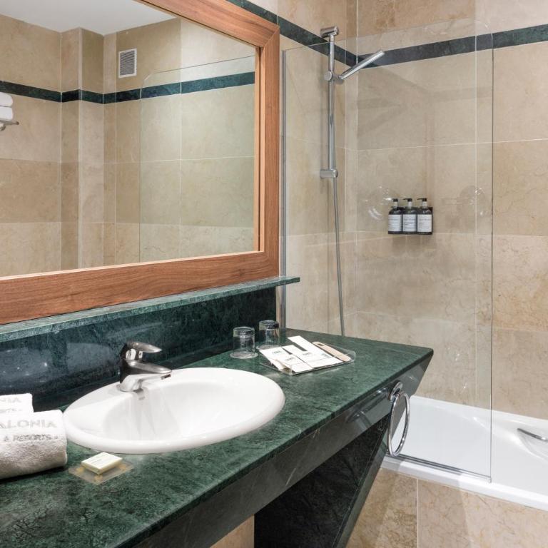 Catalonia Puerta del Sol - Habitación Doble - 1 o 2 camas - 5