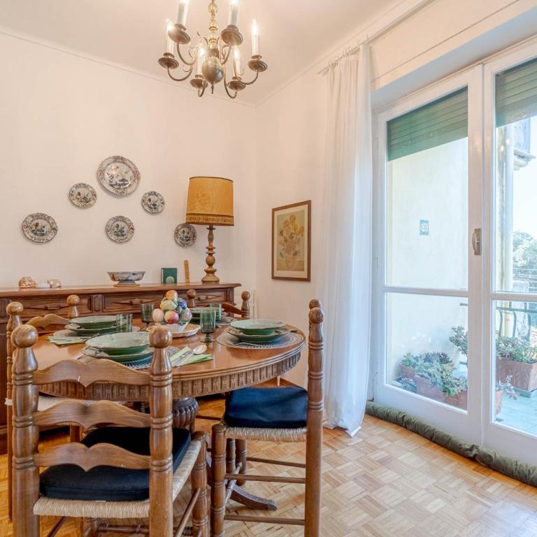 GuestHost - Vintage Holiday Flat - Appartamento con 2 Camere da Letto - 1