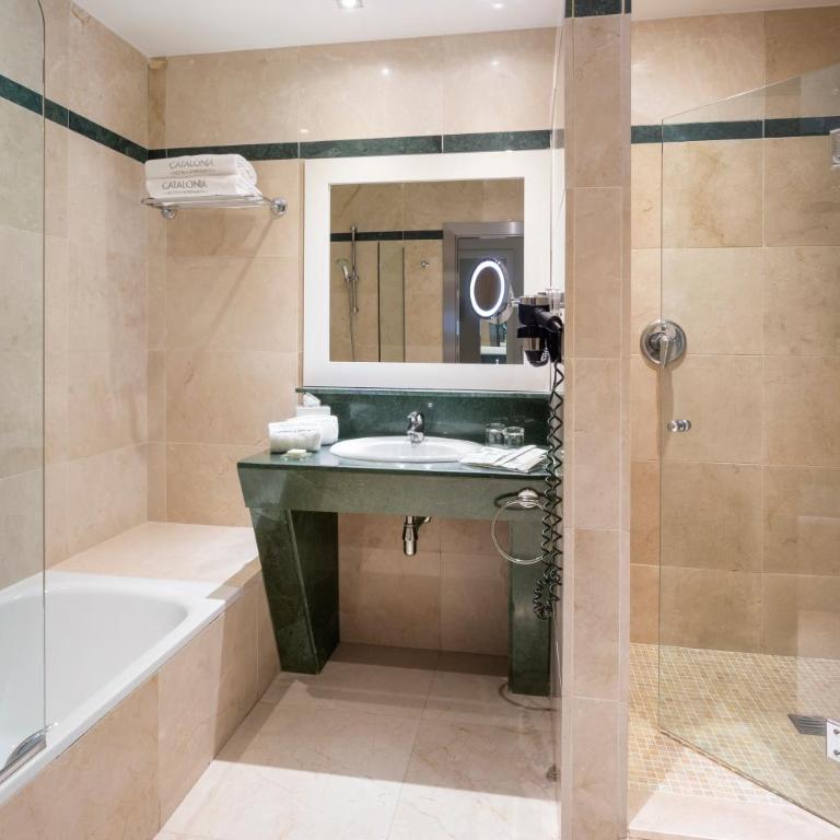 Catalonia Puerta del Sol - Habitación Doble Superior - 1 o 2 camas - 7