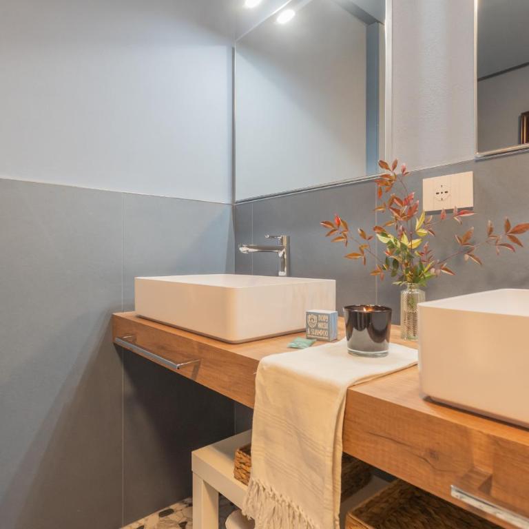 Cinque Giornate 70 Suites by Rent All Como - Appartamento - 23