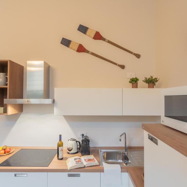 Cinque Giornate 70 Suites by Rent All Como - Appartamento - 3