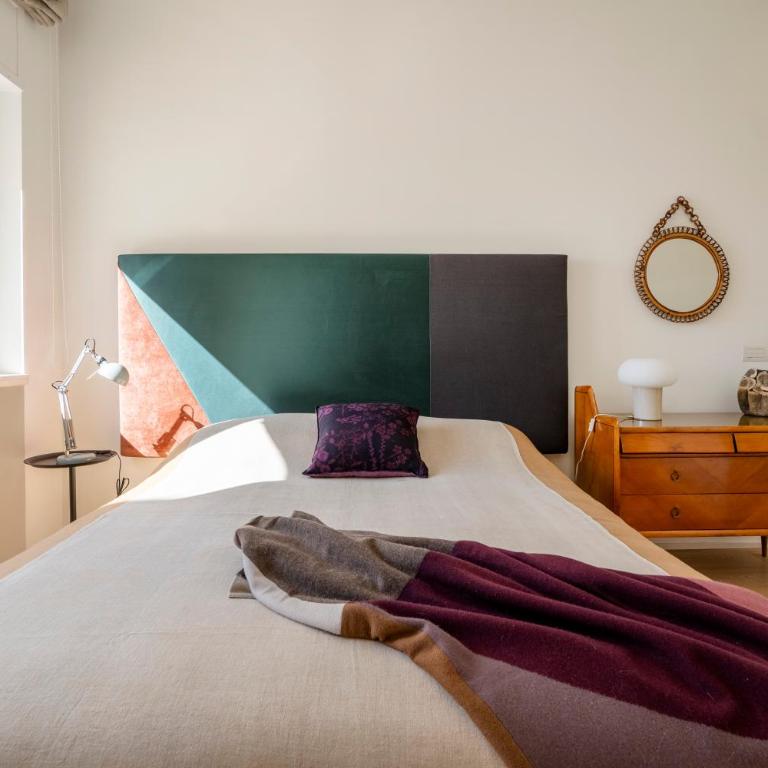 GuestHost - Attico Umbertino Design Apartment with Terrace - Appartamento con 2 Camere da Letto - 14