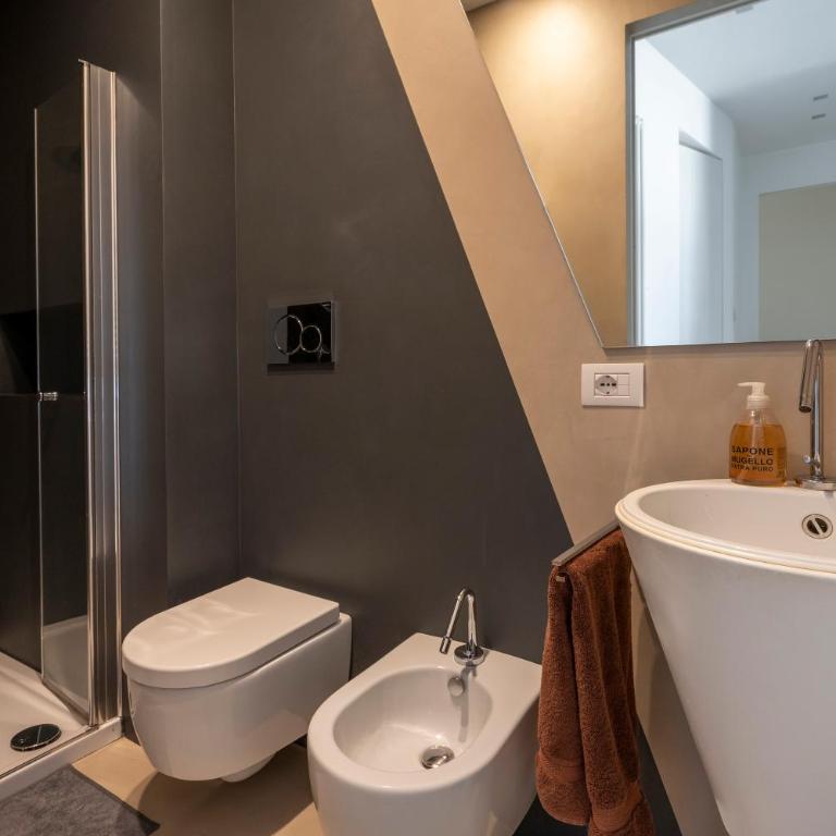 GuestHost - Attico Umbertino Design Apartment with Terrace - Appartamento con 2 Camere da Letto - 21