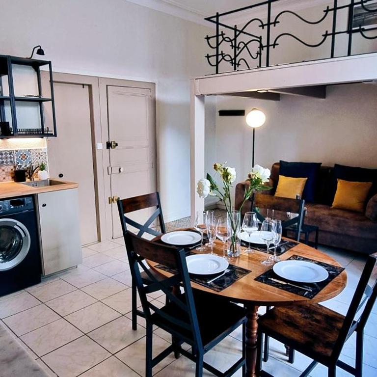 LE MONTMORENCY 35 Authentique Centre Historique Climatisation - Appartement 1 Chambre - 7