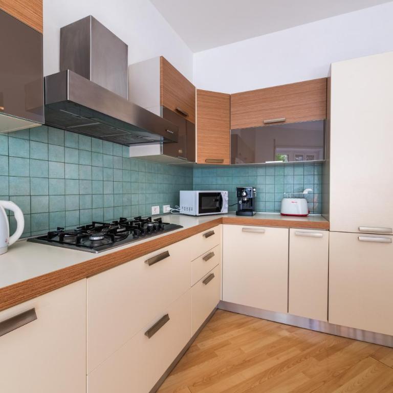 Leoncavallo Retreat - Appartamento con 2 Camere da Letto - 6