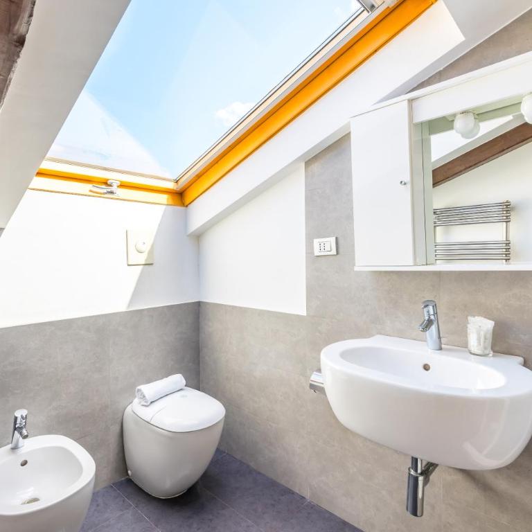 Duomo Grand Family Loft - Two-Bedroom Apartment - 32