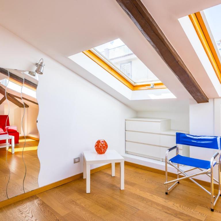 Duomo Grand Family Loft - Two-Bedroom Apartment - 42