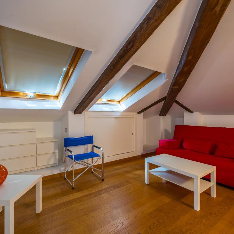 Duomo Grand Family Loft - Two-Bedroom Apartment - 40