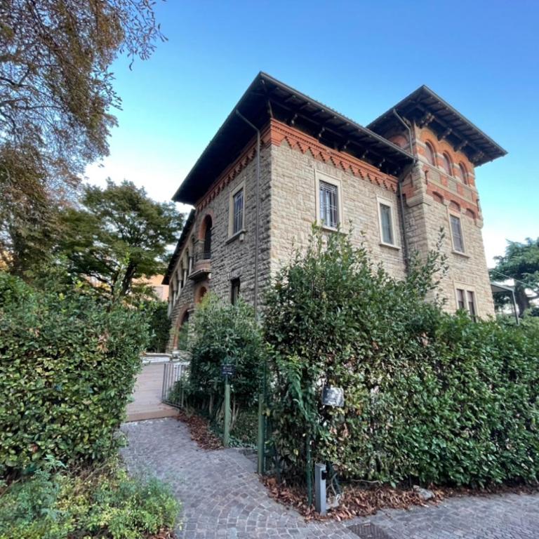 BG Central Lord Suite con parcheggio - Vista Città Alta - Appartamento con 1 Camera da Letto - 16