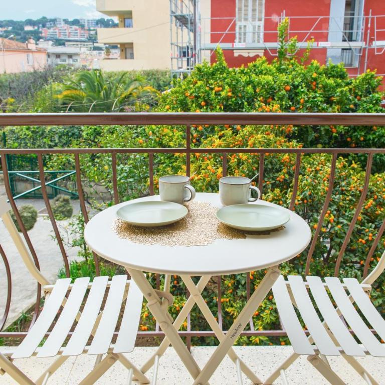 ORCHIDÉES - SPLENDIDE 2 Pièces - PARKING - 50 m BORD DE MER - Appartement 1 Chambre - 12