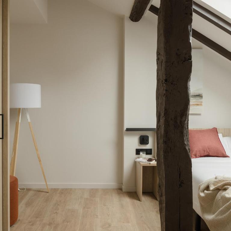 Líbere Bilbao Ledesma - Two-Bedroom Apartment with Terrace - 12