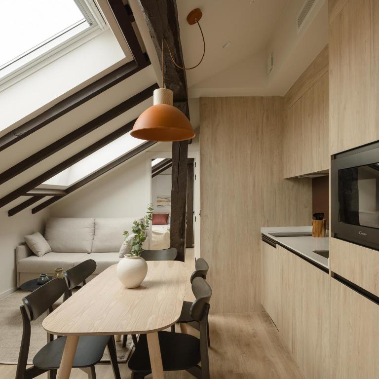 Líbere Bilbao Ledesma - Two-Bedroom Apartment with Terrace - 11