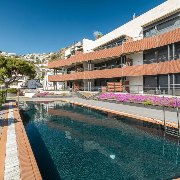 Apartamento con gran terraza delante del mar - Two-Bedroom Apartment - 19
