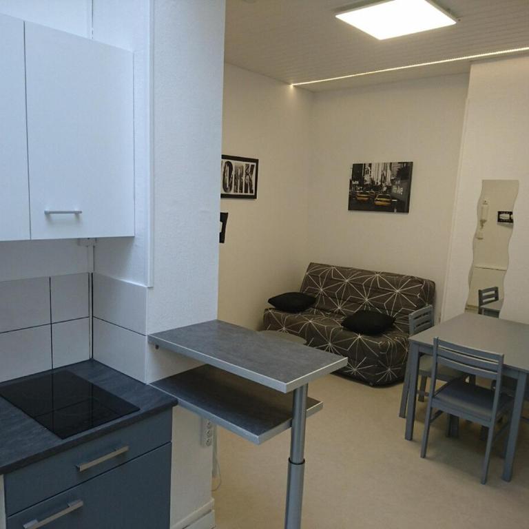 Studio N°2 Boston Conciergerie Leroy - Appartement - 7