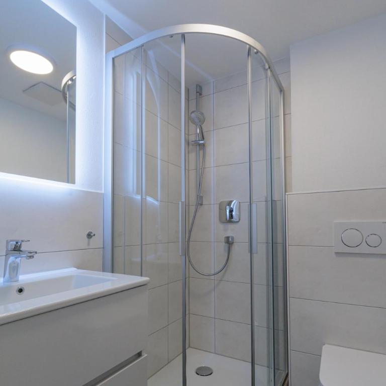 Gästehaus Köpf - Superior Ferienwohnung mit Balkon oder Terrasse zur Südseite - 4
