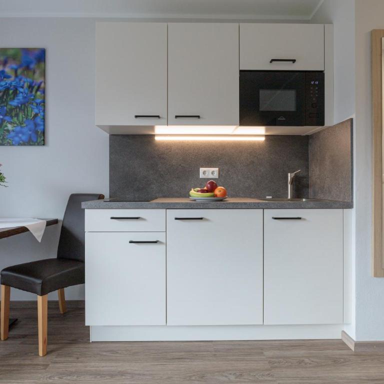 Gästehaus Köpf - Superior Ferienwohnung mit Balkon oder Terrasse zur Südseite - 2