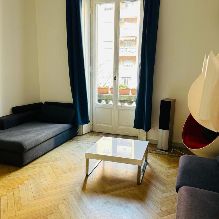 B&B Boutique - Double Room with Private Bathroom - 12