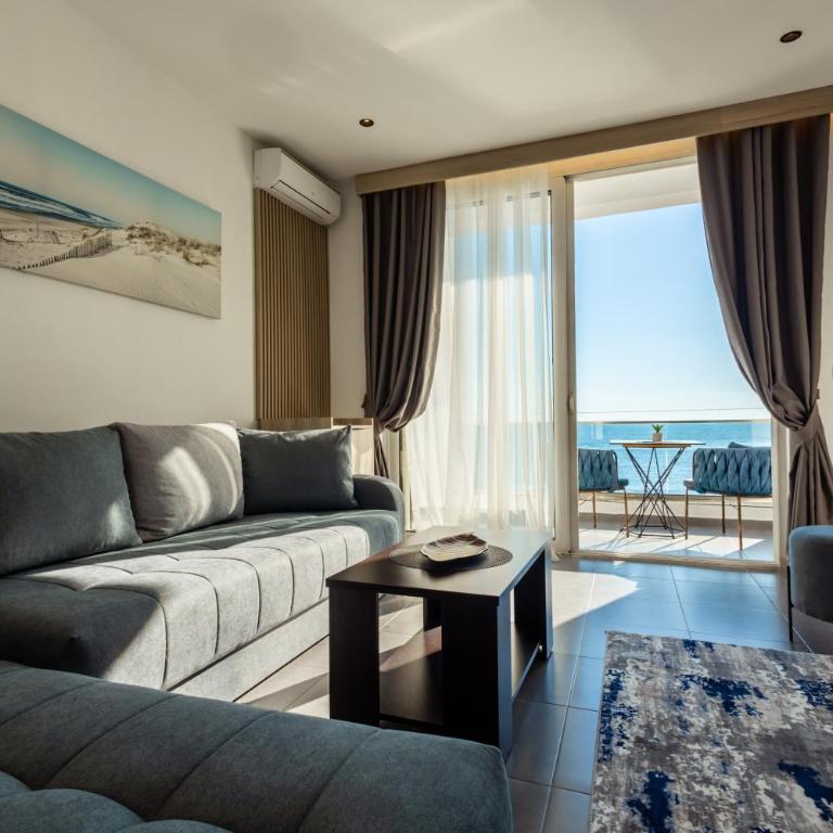 Continental Hotel - Deluks Dvokrevetni Studio sa Bračnim Krevetom - 7