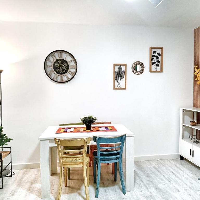 Apartamentos Casanostra - Apartment with Terrace - 4