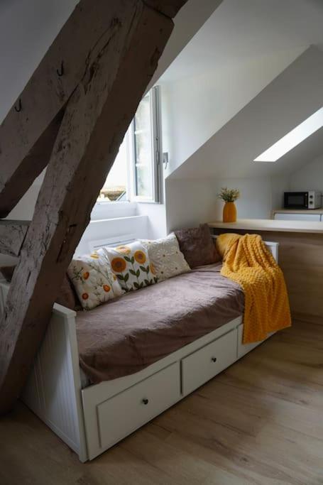 Studio rénové dans le centre - Appartement 1 Chambre - 12