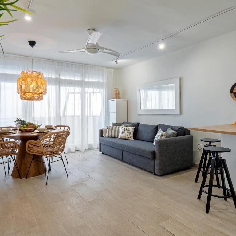 Hauzify I Apartament Sunshine Salou - Apartment - 2