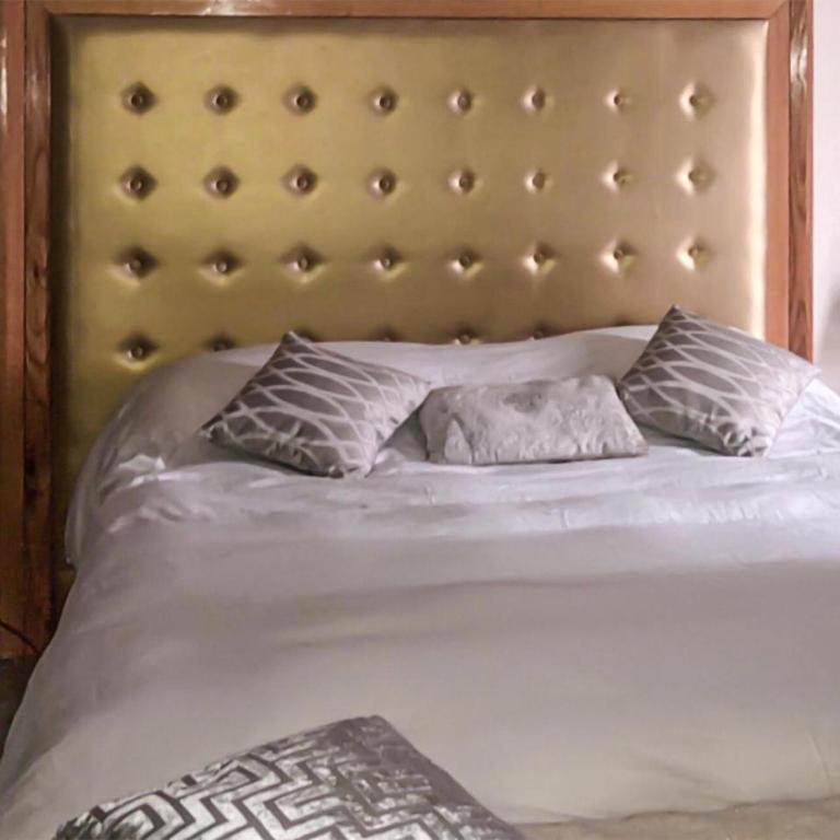 Awesome Home In Arles - Maison de Vacances 4 Chambres - 19