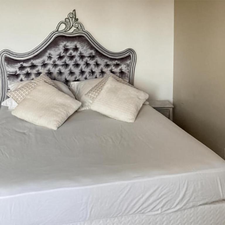 Awesome Home In Arles - Maison de Vacances 4 Chambres - 21