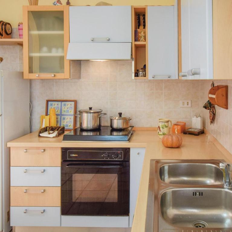 3 Bedroom Cozy Home In Ragusa - Casa Vacanze con 3 Camere da Letto - 4