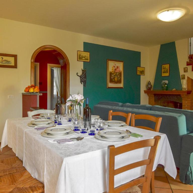 Bella Casa A Camaiore Con Cucina - Casa Vacanze con 4 Camere da Letto - 2