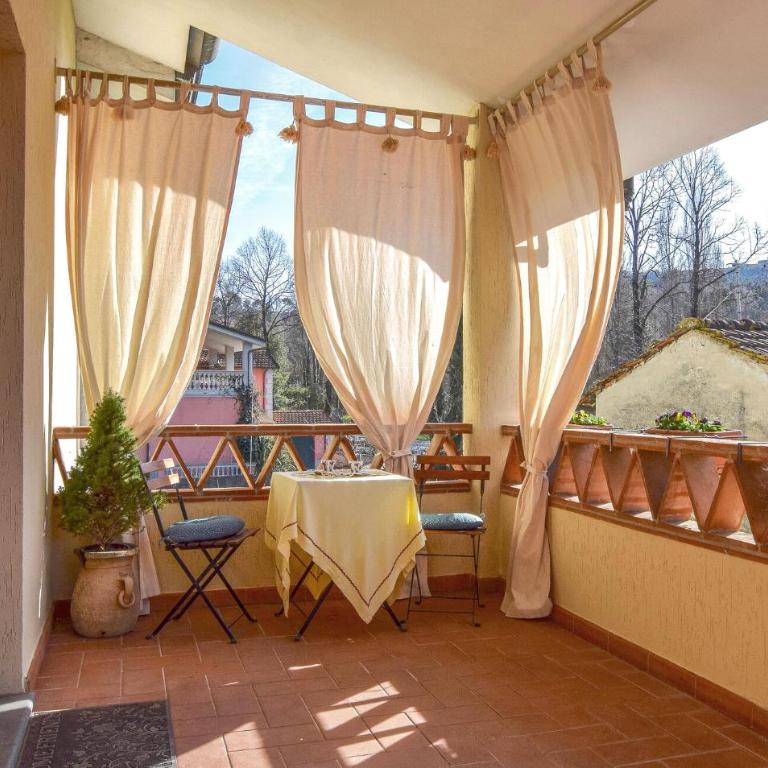 Bella Casa A Camaiore Con Cucina - Casa Vacanze con 4 Camere da Letto - 1