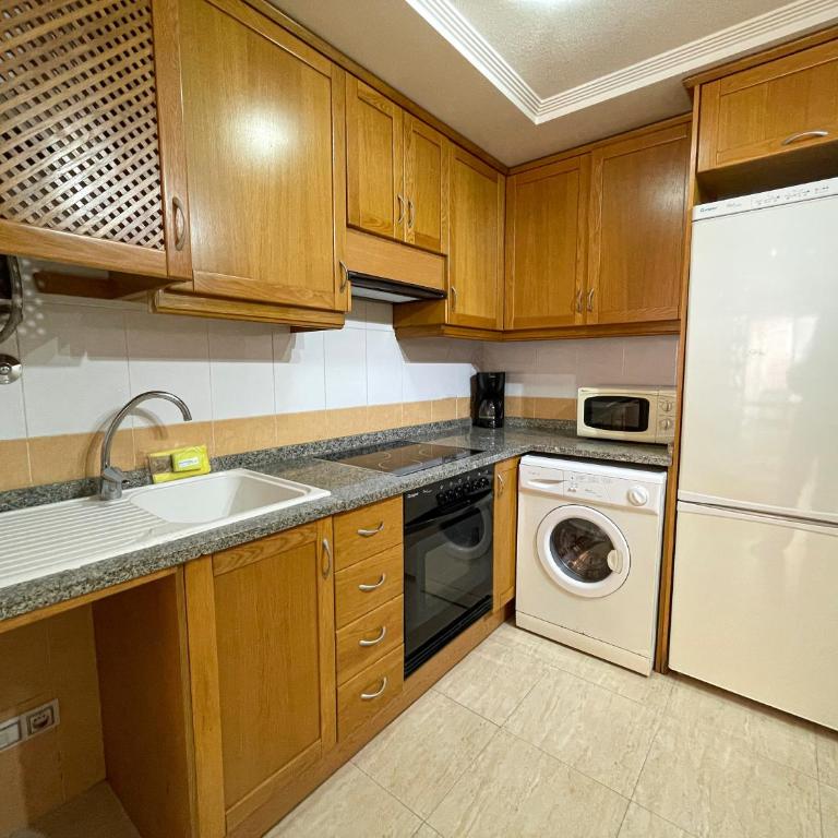 Apartamentos Estacion Oropesa 3000 - Apartamento de 1 dormitorio - 2